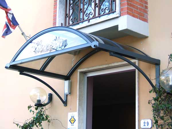 tettoia