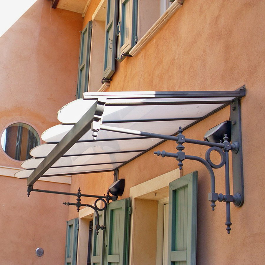 tettoie in ferro zincato